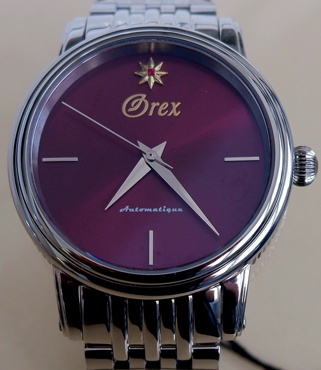 Orex Deluxe C Burgundy Blood – vedere frontală