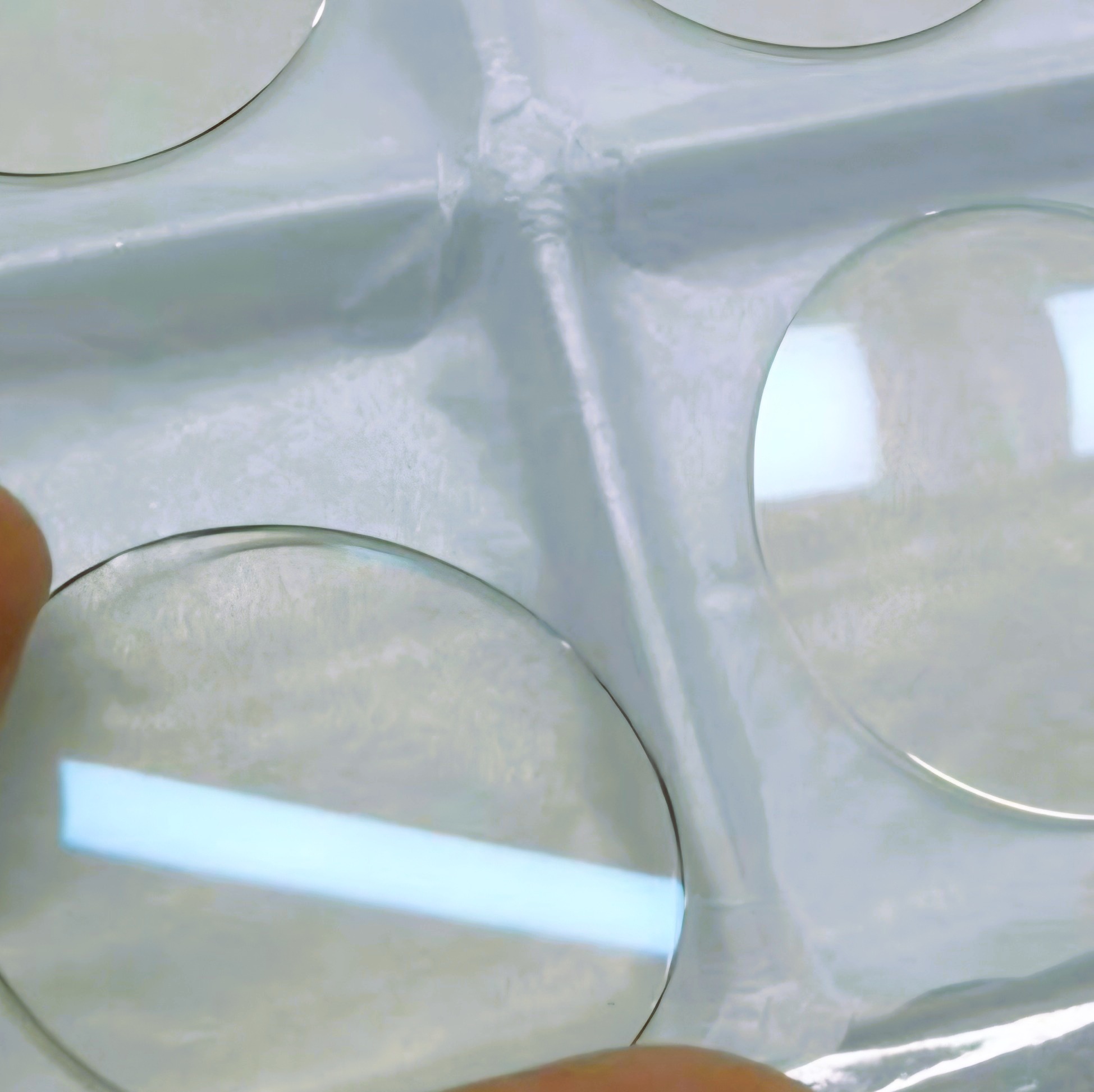 Sapphire crystal with anti-reflective (AR) coating